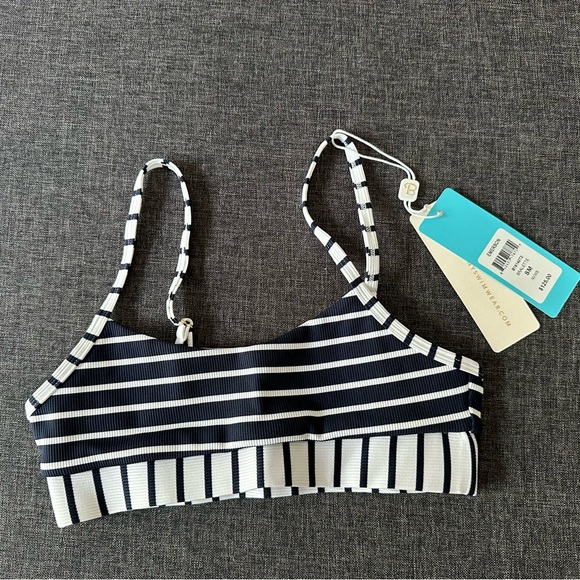 BeachBunny swim top NWT size small - Picture 1 of 3